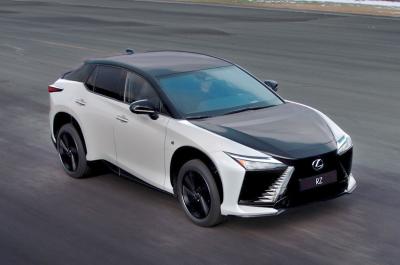 Lexus RZ 550e F Sport front driving