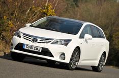 2012 Toyota Avensis Tourer review