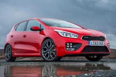 Kia Ceed GT hot hatch revealed