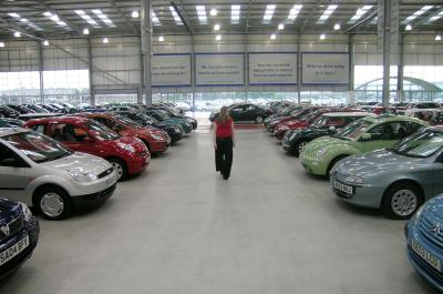 Car mis-selling scandal - second-hand car buyers could get compensation 