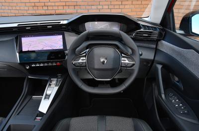 New Peugeot 308 dashboard