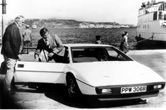 James Bond's Lotus Esprit sold