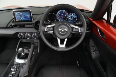 Used test: Mazda MX-5 vs Toyota GT86