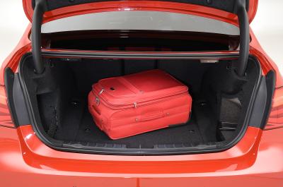 BMW 3 Series 12-19 boot