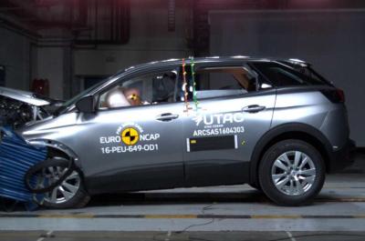 Mercedes E-Class and Peugeot 3008 get top safety ratings