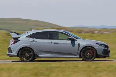 New Renault Megane RS vs Honda Civic Type R vs Volkswagen Golf R