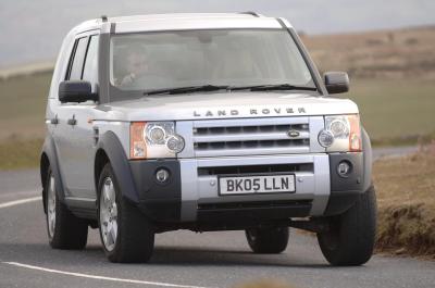 8: Land Rover Discovery (2004 – 2017)