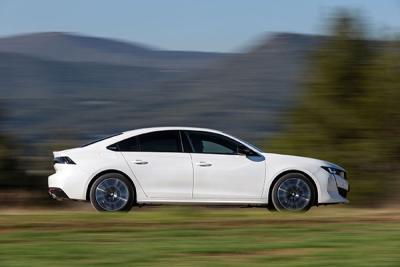 2020 Peugeot 508 Hybrid side