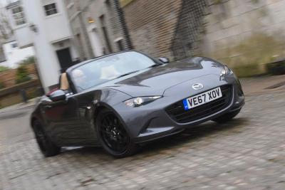 Mazda MX-5 Convertible