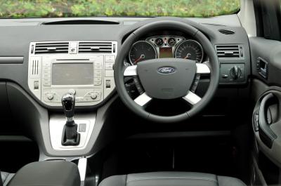 Used test: Ford Kuga vs Volkswagen Tiguan