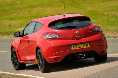 Used test – hot hatches: Renault Sport Megane vs Vauxhall Astra VXR