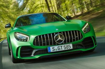 New Mercedes-AMG GT R revealed