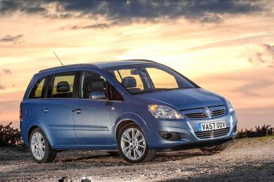 Vauxhall chiefs questioned over Zafira fires