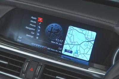 Alfa Romeo Stelvio infotainment