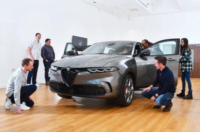 Alfa Romeo Tonale reader test team front