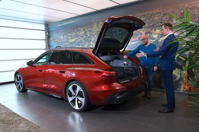 Audi A5 Avant rear dealer handover