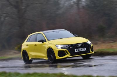 Audi RS3 front action