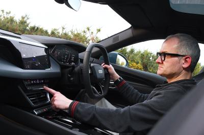 Audi E-tron GT LT pressing a button
