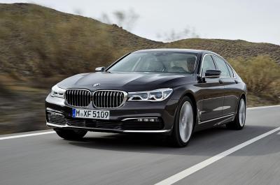 2015 BMW 7 Series revealed