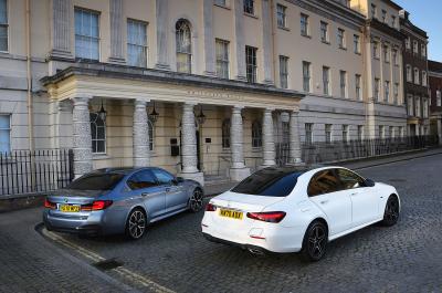 BMW 530e vs Mercedes E300e rears