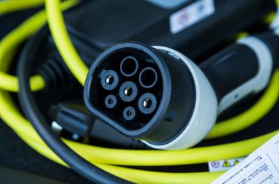 BMW i3s charging cable