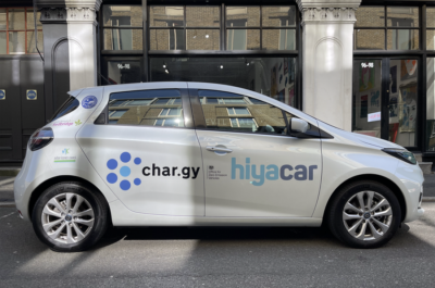 HiyaCar wireless charging 