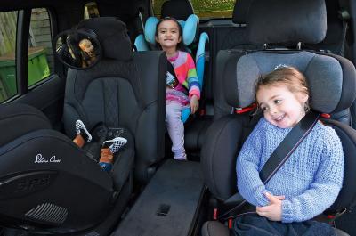 Child car seats kids in car