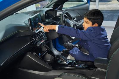 Child sitting in a car