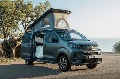 Citroen Holidays front static, roof up
