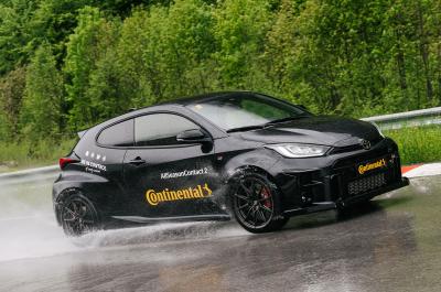 Continental-AllSeasonContact2-tyre