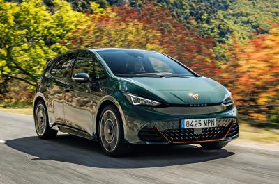 Cupra Born front driving