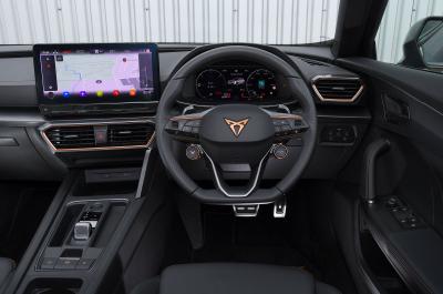 Cupra Formentor 2022 interior dashboard