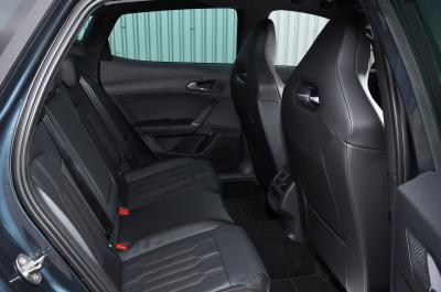 Cupra Formentor 2022 interior rear seats
