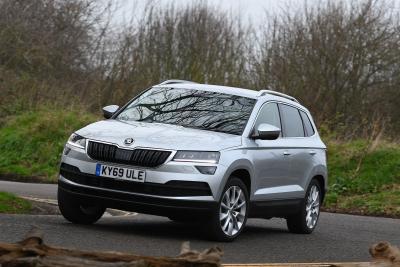 Skoda Karoq driving