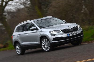 Skoda Karoq driving