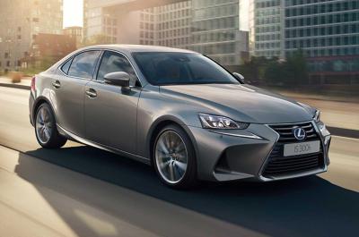 Facelifted Lexus IS revealed at Paris motor show