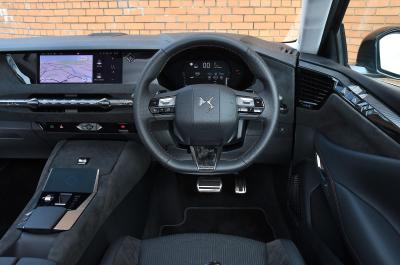 New DS 4 dashboard