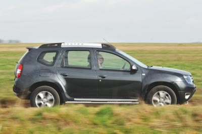 Used test: Dacia Duster vs Suzuki Ignis 