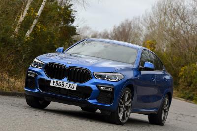 BMW X6 2021 RHD front cornering