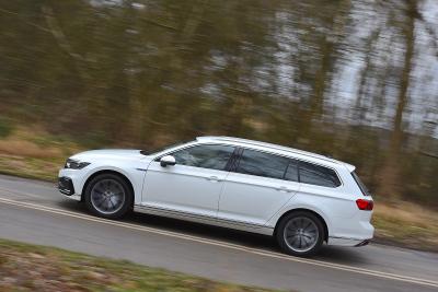 Volkswagen Passat GTE long-term test review
