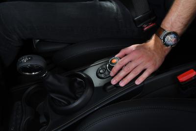 Mini Countryman rotary dial