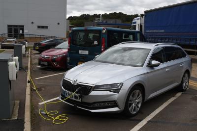 Skoda Superb iV plug-n hybrid estate 2020 long term