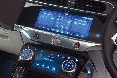 Jaguar I-Pace infotainment
