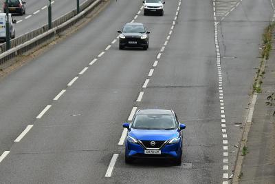 Nissan Qashqai long term busy road