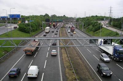 Government publishes plans to improve air quality