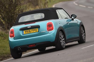 DS 3 Cabrio vs Fiat 500C vs Mini Convertible