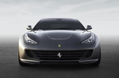 New Ferrari GTC4Lusso revealed