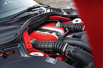 Ferrari Purosangue engine