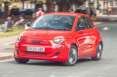 Fiat 500e front cornering