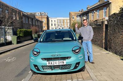 Fiat 600 Sky Blue paint George Hill